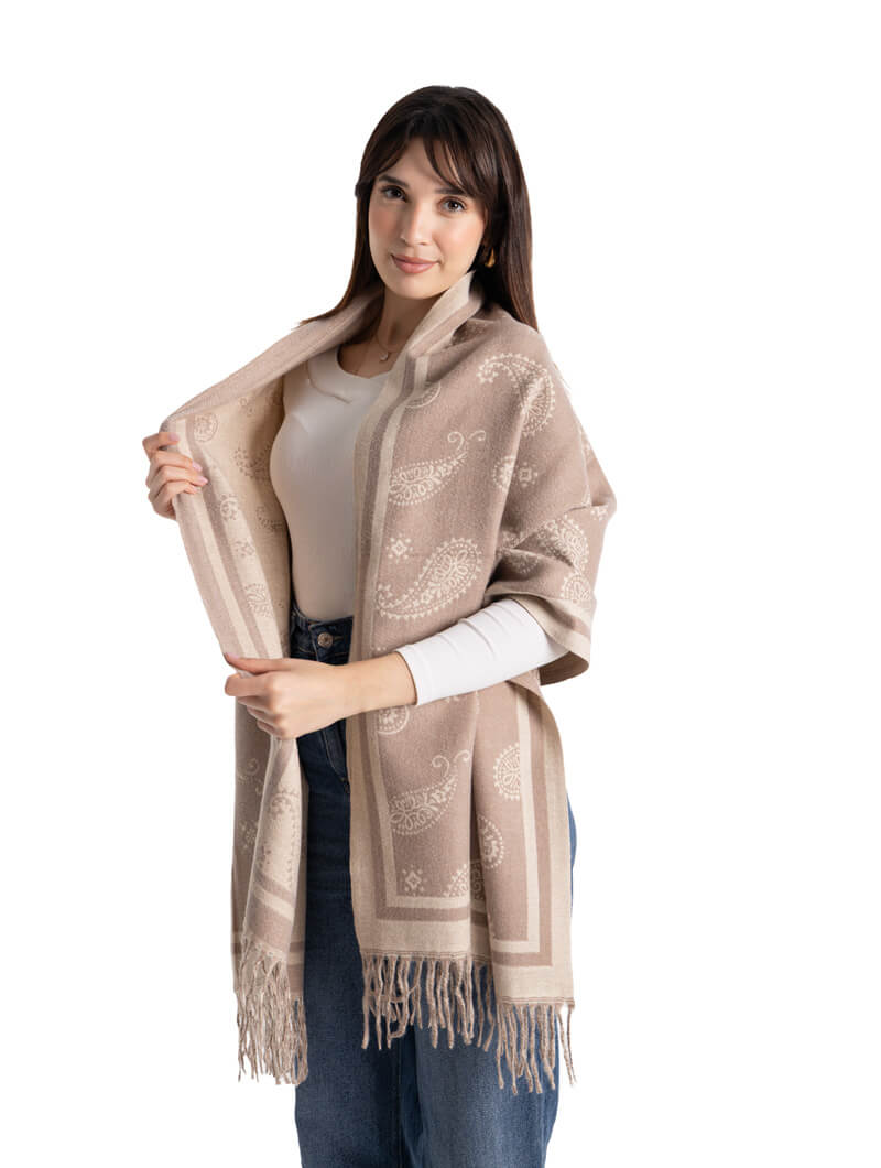 Écharpe en laine à détail